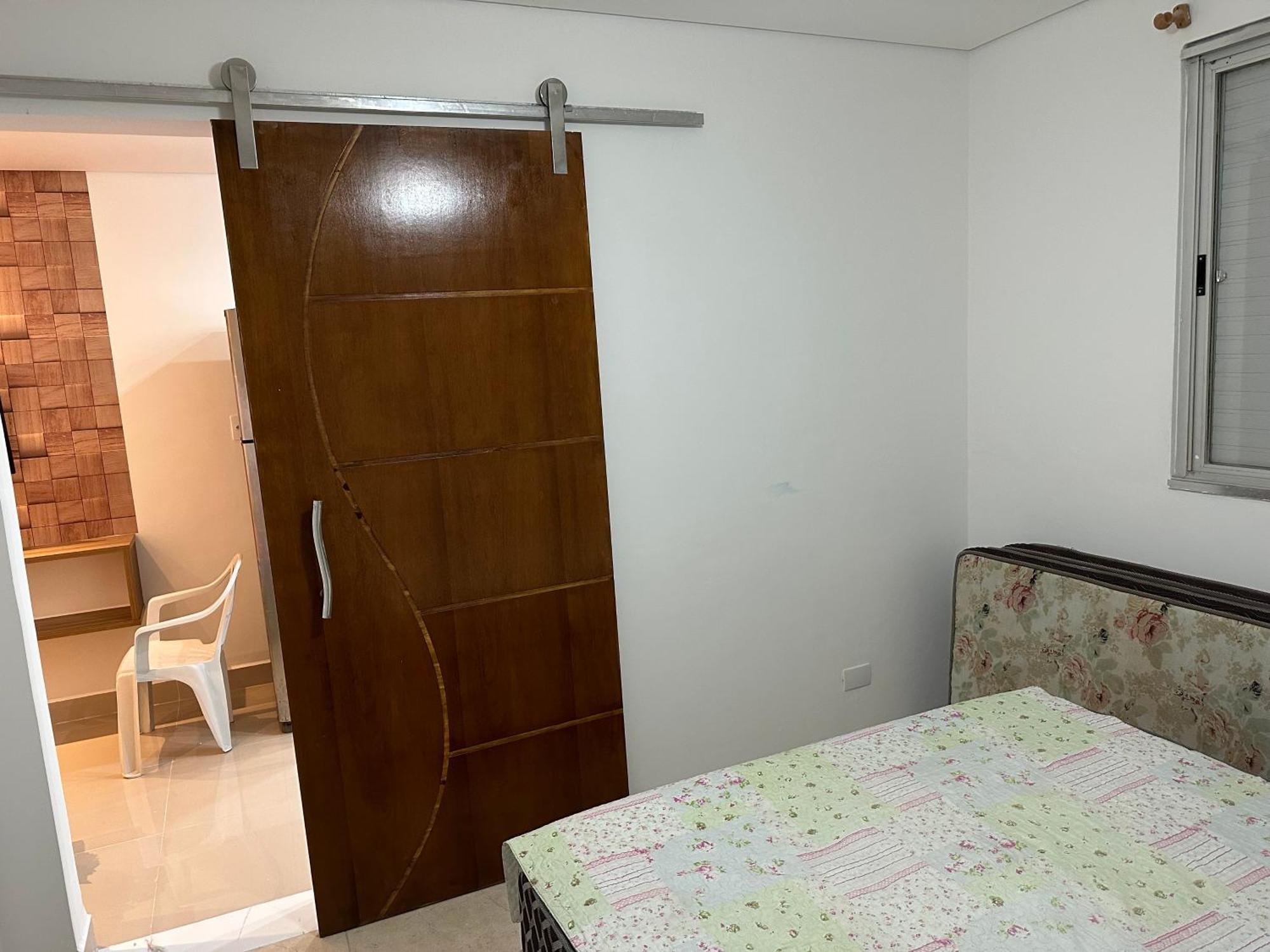 Lindo Proximo A Da Enseada Apartment *