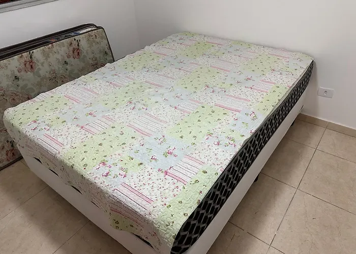 Lindo Studio Proximo A Praia Da Enseada